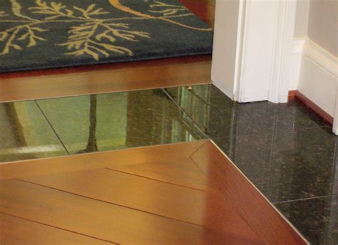 20+ Wood Floor To Tile Transition Ideas – DECOOMO