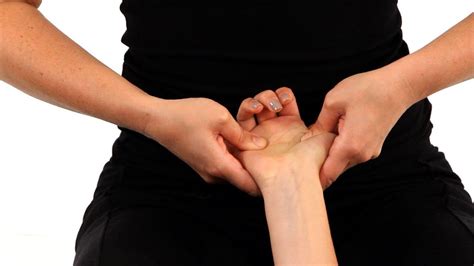 How To Give A Hand Massage Shiatsu Massage Hand Massage Massage