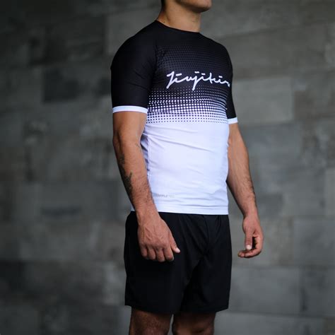 Bishop Pro Half Sleeve Rashguard Jiujiteiro