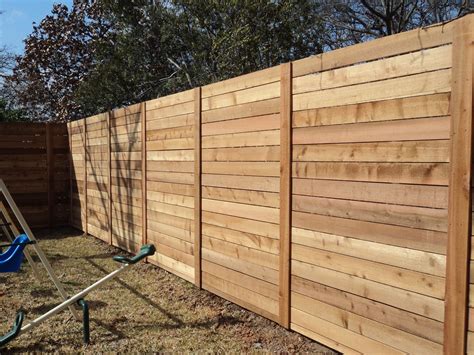 Modern Horizontal Fence With Stacked Boards Modern Design 10 Wood