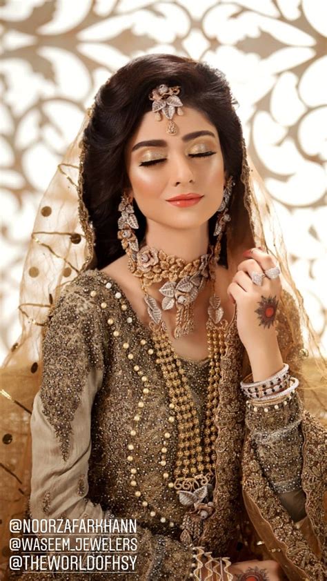 Pin By 👑mar Uj👑 On Bridals In 2019 Pakistani Bridal