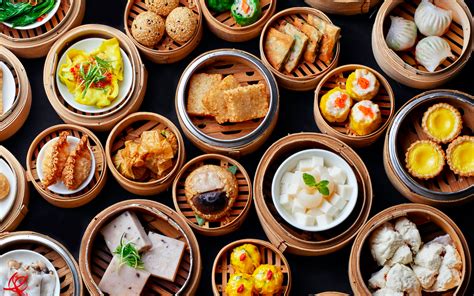 The six courses set comes in a three tiered custom make tingkat. 7 weekend dim sum buffets in Klang Valley to eat till you drop