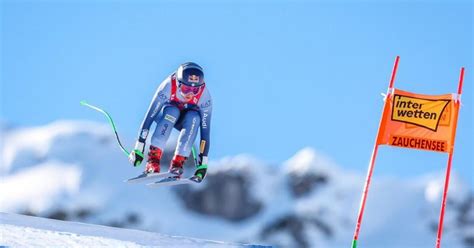 Coupe Du Monde De Ski Alpin Sofia Goggia Simpose Dans La Descente à