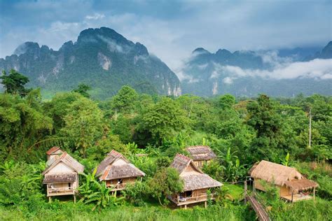 městečko vang vieng laos vše co potřebujete vědět