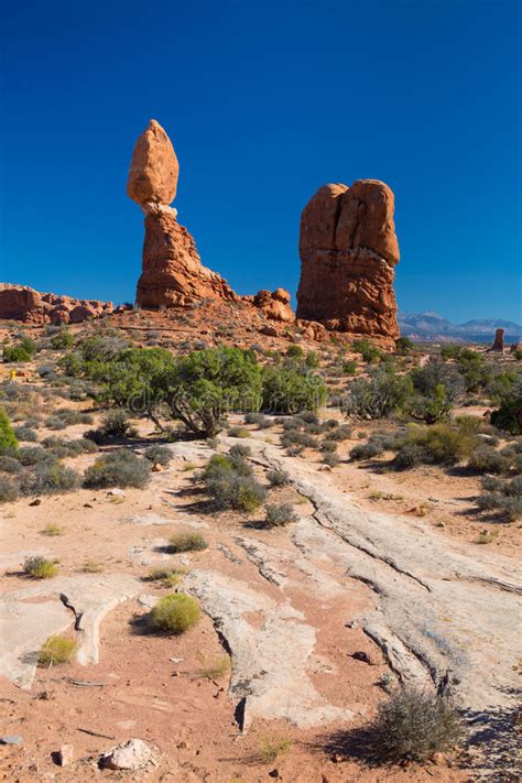 Balanced Rock In Arches National Park Utah Stock Photo Image Of Peak