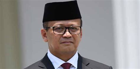 Edhy prabowo, firli bahuri, juliari p batubara, kurnia ramadhana, prabowo icw minta edhy prabowo dihukum penjara seumur hidup, tuntutan 5 tahun dinilai menghina rasa keadilan. Edhy Prabowo: Tidak Salah Memilih Saya Sebagai Menteri