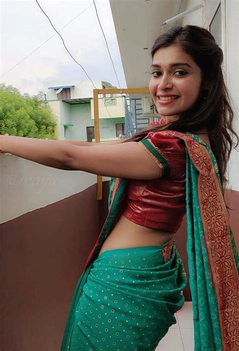 Desi Girl Hot In Saree Showing Hip Sexy Asian Dress Indian Girls Images Female Celebrity Fashion