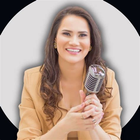 Leili Camargo Coach Vocal