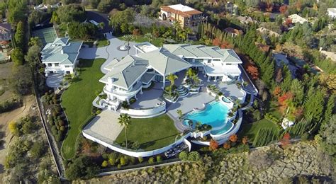10 Most Expensive Celebrity Homes In The World