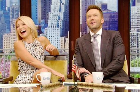 Kelly Ripa Continues To Make Digs At Abc Following Live Controversy