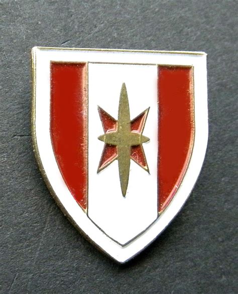 Us Army 44th Medical Brigade Lapel Pin Badge 1 Inch