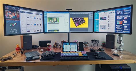 How Many Monitors Do You Need Review Geek