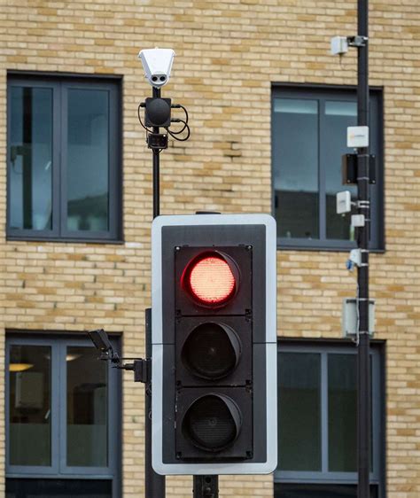 Cambridges Smart Traffic Signals Artificial Intelligence Used To Help