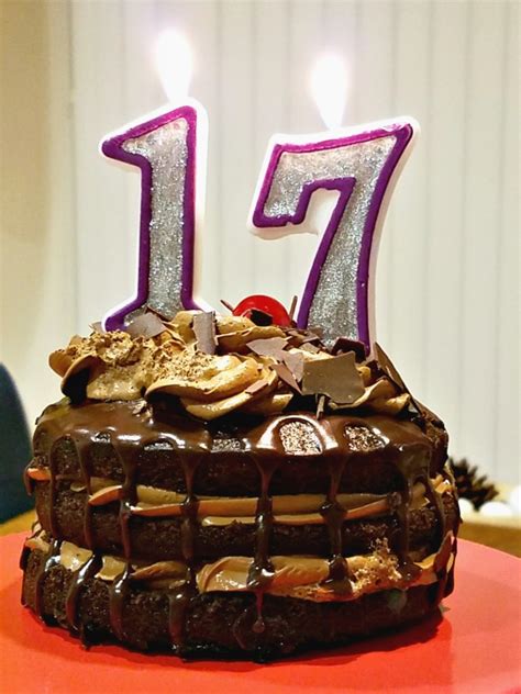 17th Birthday Cake Ideas