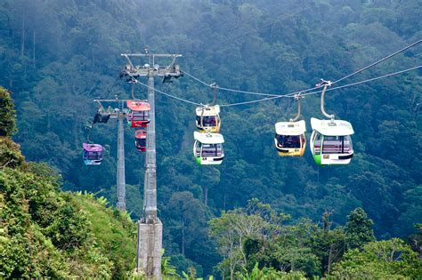 Genting highland adalah sebuah pusat peranginan tertinggi di malaysia. Justru Seakan di India & Thailand, Liburan ke 5 Tempat ...