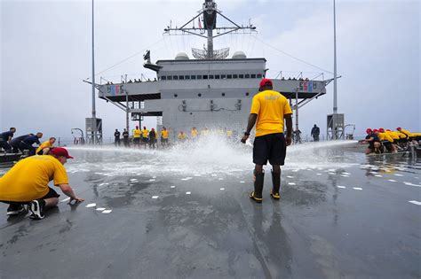 140606 N Nn332 185 East China Sea June 6 2014 Sailors C Flickr
