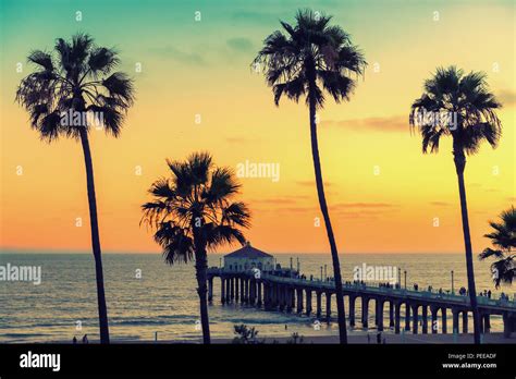 Manhattan Beach At Sunset In California Los Angeles Stock Photo Alamy