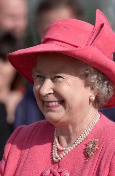 Elizabeth was born in mayfair, london. 1000+ images about HRH Queen Elizabeth on Pinterest | King ...