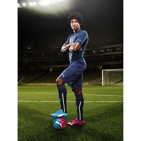 More images for santos brasilien » Dante Bonfim Costa Santos - Verteidiger Brasilien - im ...