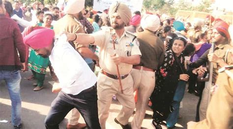 Punjab Teachers Accuse Cops Of Lathicharge Sangrur Ssp Says Only