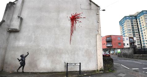 Destrozan Con Un Grafiti Obsceno La última Obra De Banksy En Bristol