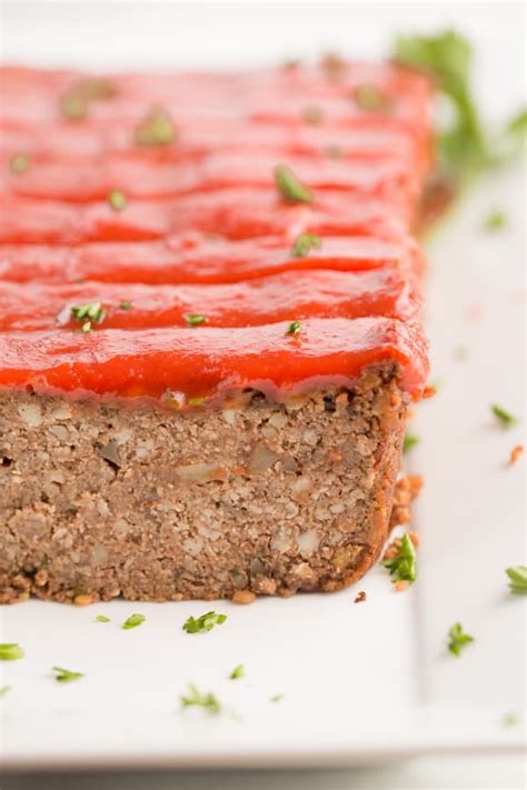 Everyone has a mom who was the loaf with the gravy demands to be served with mashed potatoes, but with the others i am also fond of serving it with macaroni and cheese or a gratin. Sauce For Meatloaf With Tomato Paste - Paleo Meatloaf With ...
