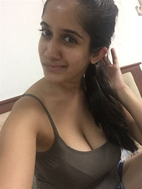 Unknown Desi Girl Leaked Semi Nudes Pics Xhamster