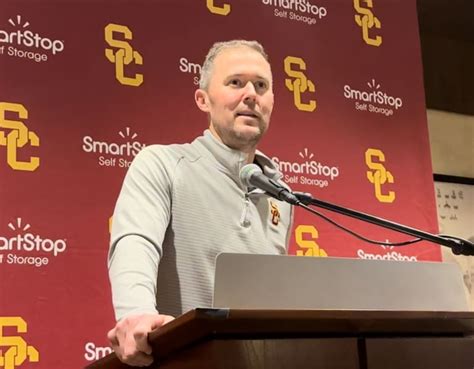 Watch Everything Lincoln Riley Said About Usc Recruiting On Signing