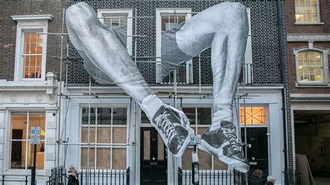 Le Street Artiste Français Jr Exposé à Londres