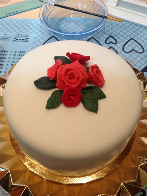 That means you can buy all the british coins we have to your heart's content. Elegant birthday cake for a 75 years old lady. | Elegant ...