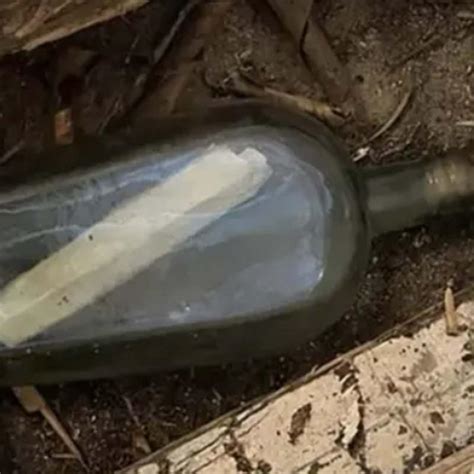 Plumber Finds A 135 Year Old Message In A Bottle 3aw Breakfast With