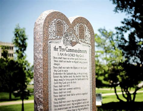 Commission Votes 7 1 To Remove Ten Commandments From Oklahoma Capitol