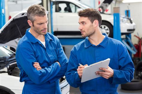 Succeeding With Express Service As An Automotive Maintenance Technician