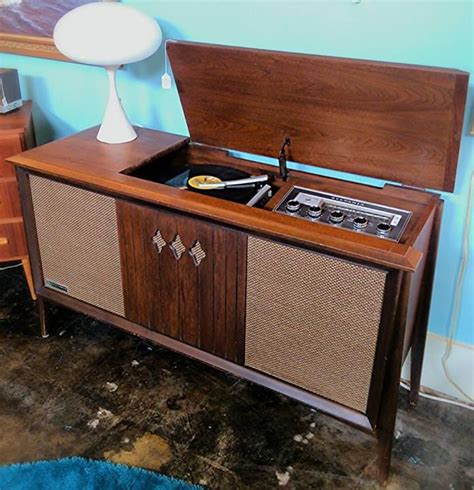 1960s Sylvania Walnut Amfm Stereo Record Player Cabinet Old Hi Fi