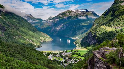 Timelapse Geiranger Fjord Norway 4k Ultra Hd 4096x2304 It Is A 15
