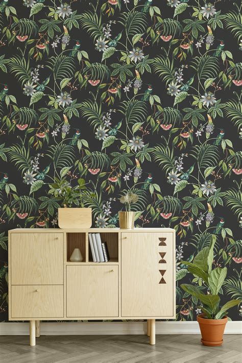 Leaf Adilla Dark Botanical Wallpaper | Wallpaper Sales