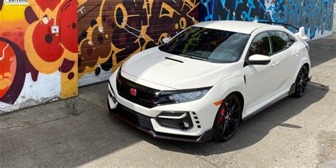 2020 Honda Civic Type R Review The Hot Hatch Lives The Torque Report