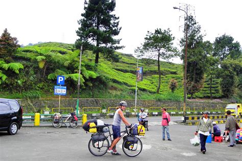 ©2018 indonesia bike messenger association. A LONG BIKE RIDE: CYCLING JAVA, INDONESIA - Jakarta to Bandung