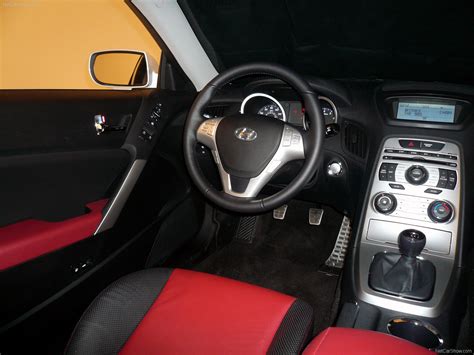 Learn more about the 2014 hyundai santa fe. Hyundai Genesis Coupe (2010) - picture 50 of 81