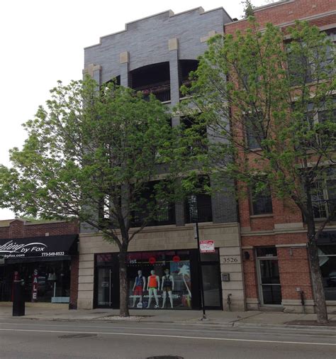 3526 N Halsted St, Chicago, IL 60657 | Crexi.com