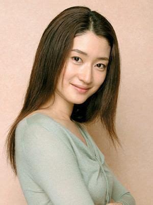 Koyuki actriz cine y tv N en 1976 en Japón El último samurái