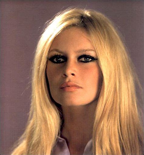 The Art Of Eyeliner Brigitte Bardot Bridgitte Bardot Bardot Makeup