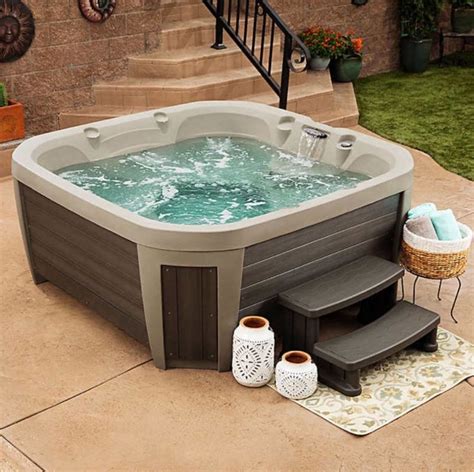 Aquaterra Spas Brighton 25 Jet 6 Person Spa Brand New For Sale From United States