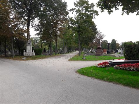 Vienna Central Cemetery One Of Europes Largest Cemeteries Vienna