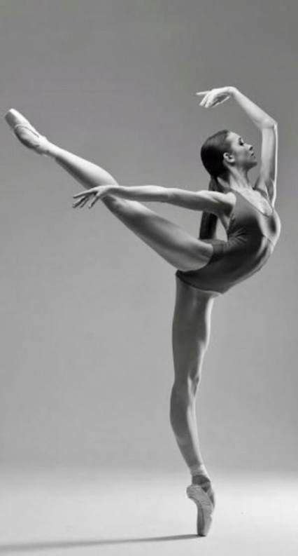 Hair Bangs Brunette Beautiful 70 New Ideas Ballet Poses Ballet