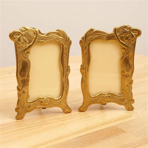 2 Picture Photo Frames Vintage Solid Brass Set Of Two Etsy Photo
