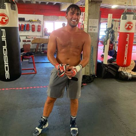 Anyway, i'm pretty sure they must have been an amazing baker. Love Island star Jack Fincham to make pro boxing debut on ...