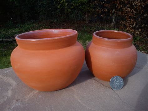Earthenware Clay Pot Cookware The Food Wine Guide To Clay Pot Cooking