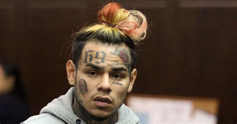 brooklyn rapper tekashi 6ix9ine arrested on federal racketeering charges huffpost latest news