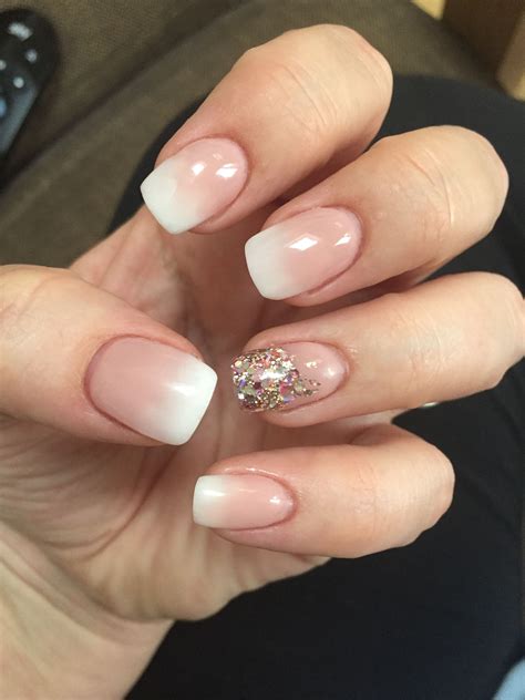 Ombré Nails With Rose Gold Glitter Ombre Nails Nails Nail Art